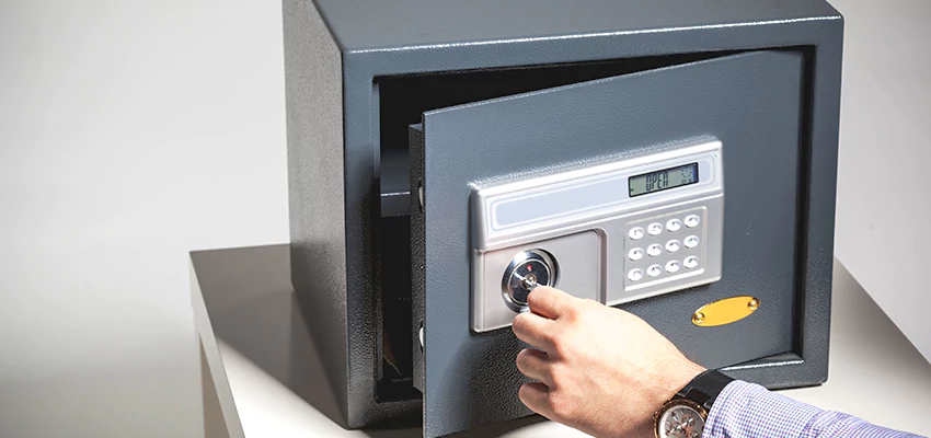 Jewelry Safe Unlocking Service in Ripon, California